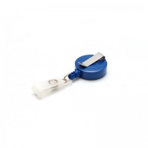 Reel with plastic badge clip. Durable lanyard | Sogedex