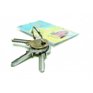Querformat Kartenhalter mit Metall Schlüsselring - IDS72 (100 Stück)
