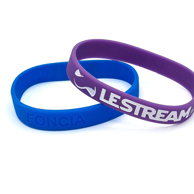 Custom silicone Wristband for Adults – engraved (pack of 100)