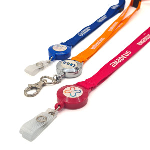 Cordon tour de cou plat sécurisé personnalisé avec zip enrouleur (lot de 100)