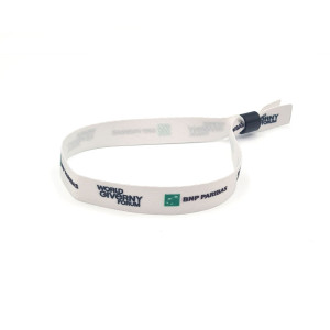 Personalisiertes Stoffarmband aus recyceltem PET (100 Stück)