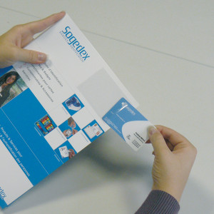 Selbstklebende Kartenhülle für 1 Karte auf ein Dokument | Sogedex